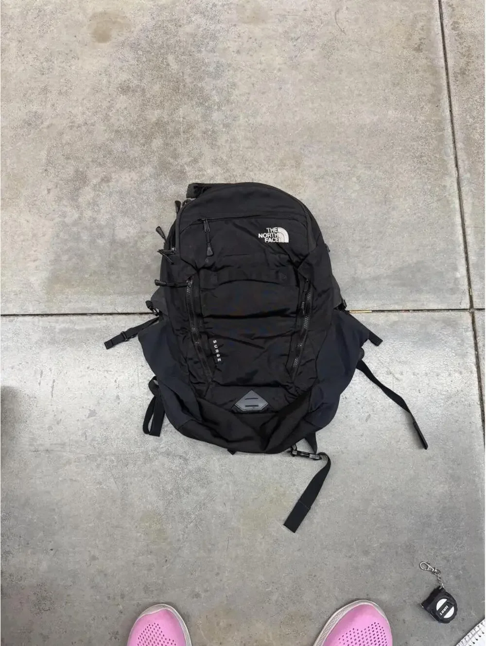 vintage the north face surge black heavyweight backpack SIDE POCKETS HAVE HOLES